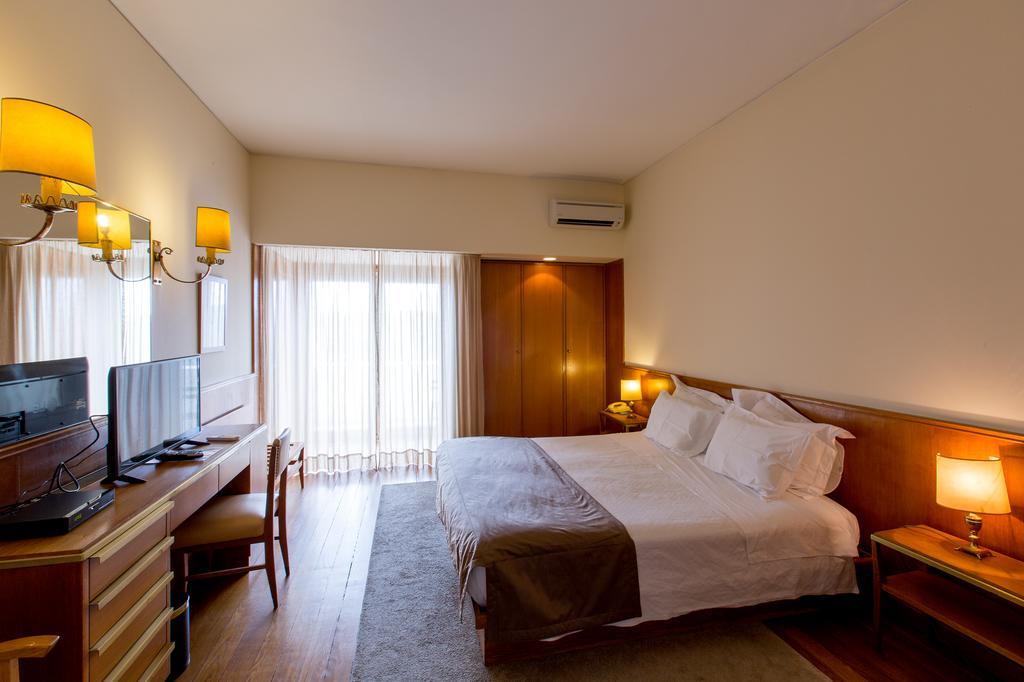 Hotel Parador Santa Catarina Miranda do Douro Luaran gambar